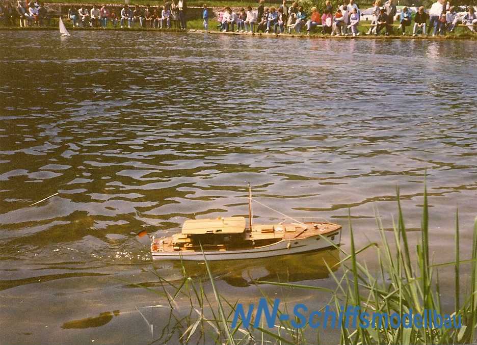Kabinenboot, Eigenbau nach plan (1990)