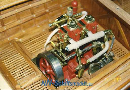 La Moette, Dampfbarkasse mit 2 Zylinder- Dampfmaschine (1996-1997)